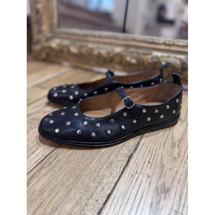 BABIES NOIRE A CLOUS BABIES NOIRE A CLOUS