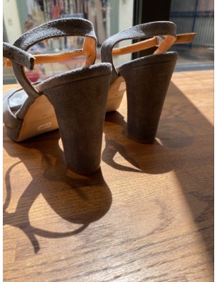 SANDALE TALON GRIS