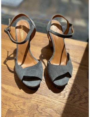 SANDALE TALON GRIS