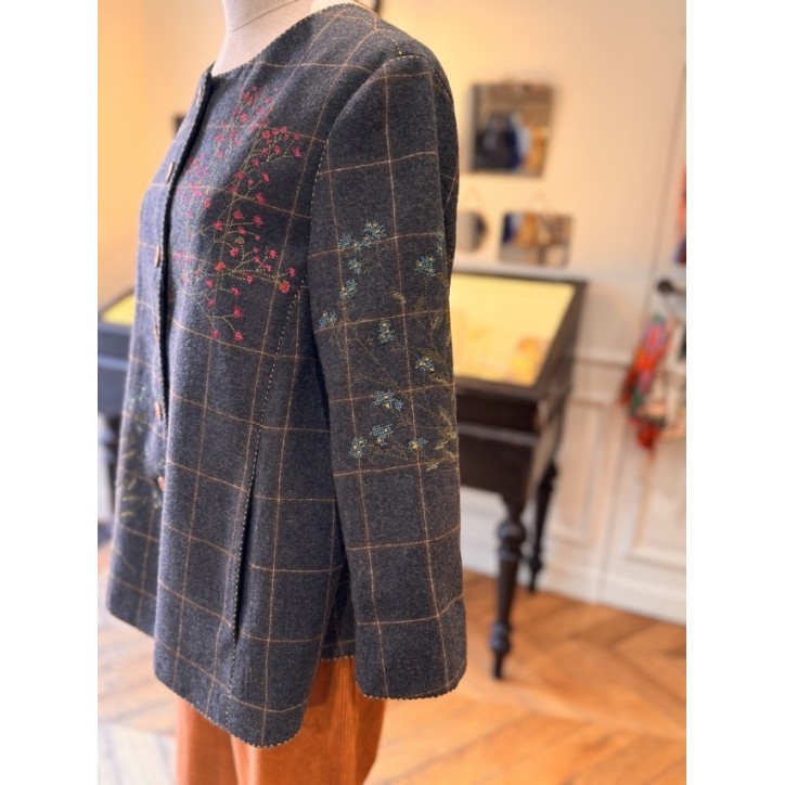 VESTE CARREAUX BRODÉE VESTE CARREAUX BRODÉE