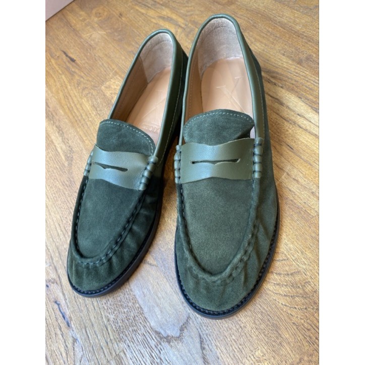 PENNY LOAFER SUEDE KAKI PENNY LOAFER SUEDE KAKI