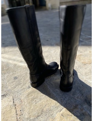 BOTTES JULIE