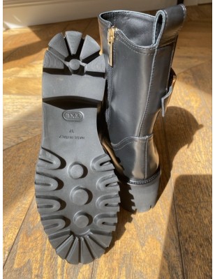 BOOTS SOPHIA BOUCLES