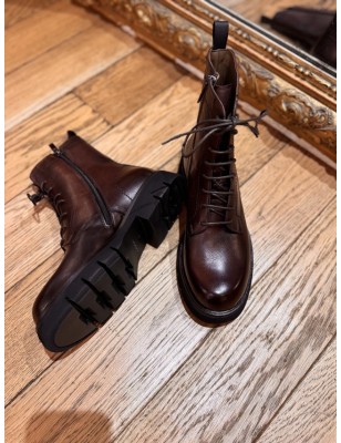 BOOTS JO