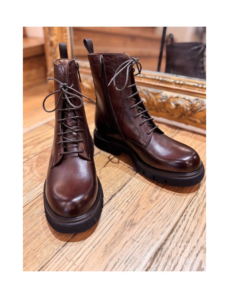 BOOTS JO