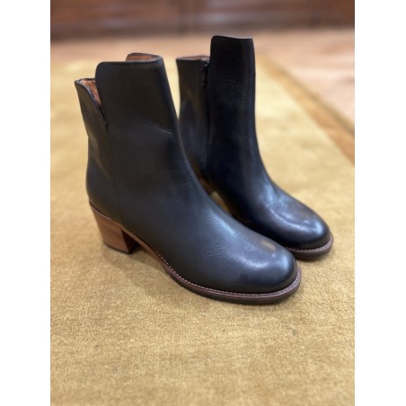 BOOTS NOIRES