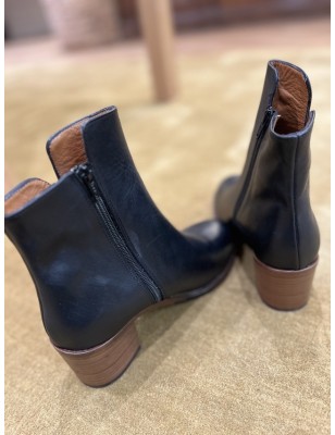 BOOTS NOIRES