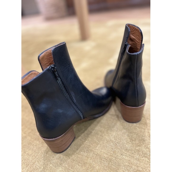 BOOTS NOIRES