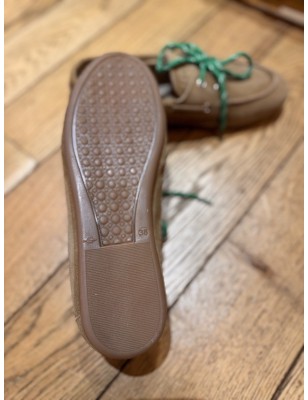 MOCASSIN BATEAU TAUPE/VERT