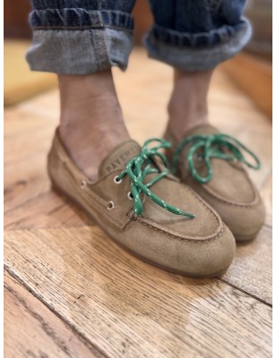MOCASSIN BATEAU TAUPE/VERT