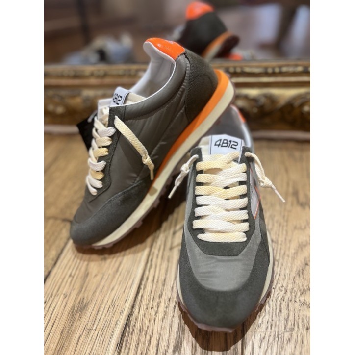 VINTAGE RUN MILITAIRE