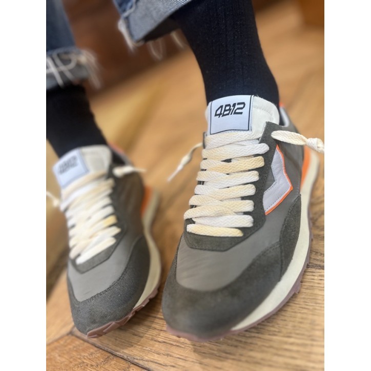 VINTAGE RUN MILITAIRE