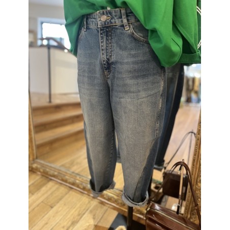 JEANS MOM CALEB