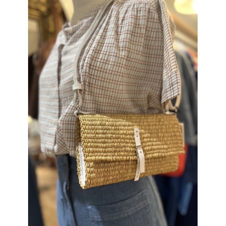 CLUTCH EN PAILLE CLUTCH EN PAILLE